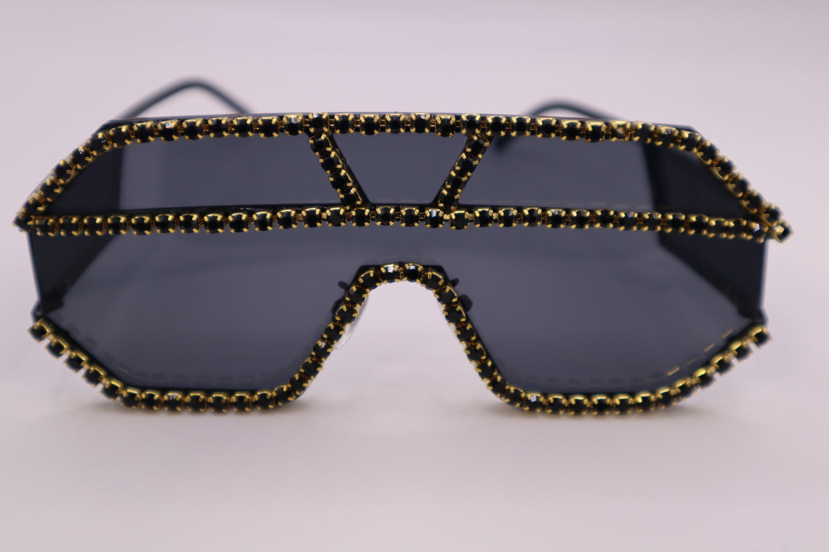 Black Velvet Sunglasses | Edgy Essentials display picture 3